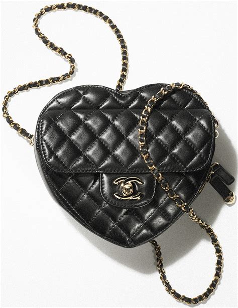 chanel belt bag heart